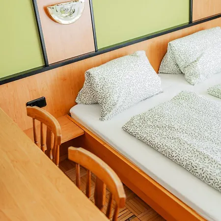 West Business Hotel Vídeň