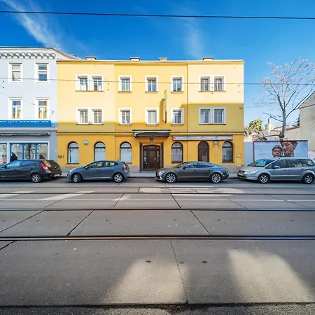 West Business Vídeň