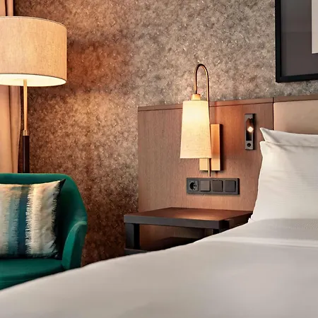 Hilton Park 5* Wien