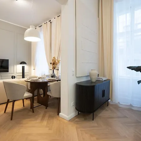 Stylish & Modern 90m2 Flat In Prime Location