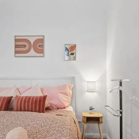Nordwestbahn Apartmán *