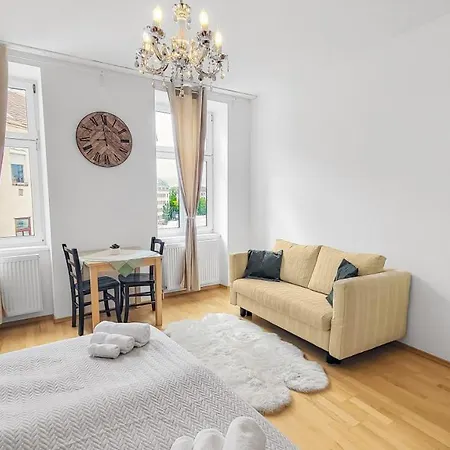 Adalbert Apartment Vienna
