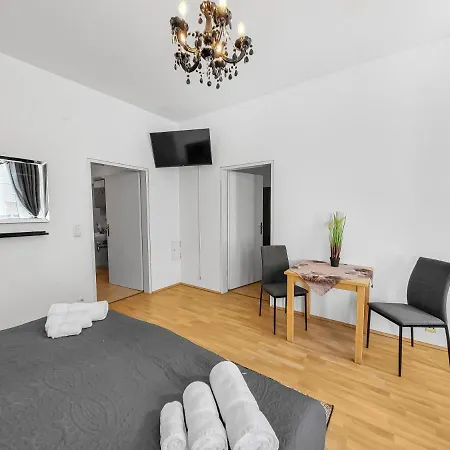Apartment Adalbert *
