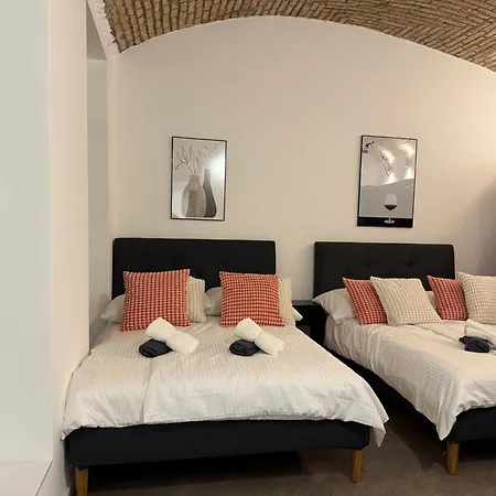 Cosy Renovated In Mariahilf Apartment Vienna