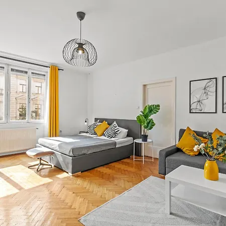 4-br-apartment For Up To 12 People Vienna