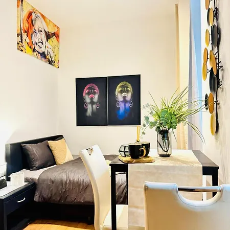 For 2p, 15minutes To Rathausplatz Apartment Vienna