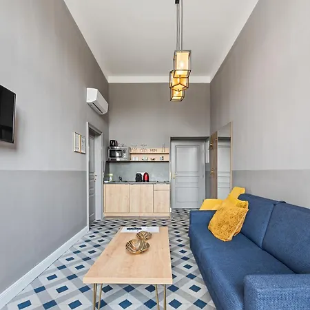 Kh Opera Aparthotel *