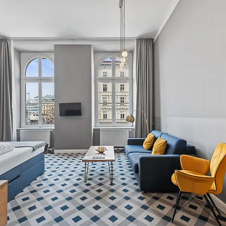 Kh Opera Aparthotel