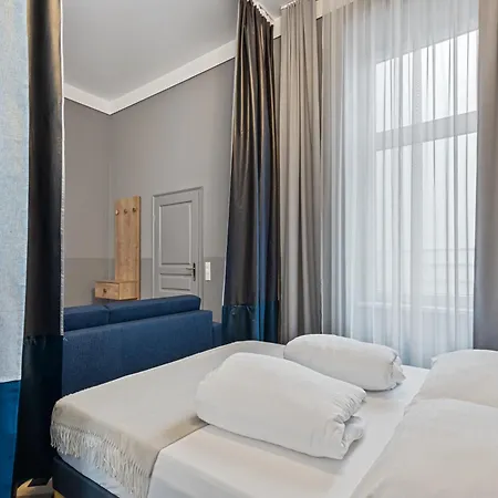 Aparthotel Kh Opera