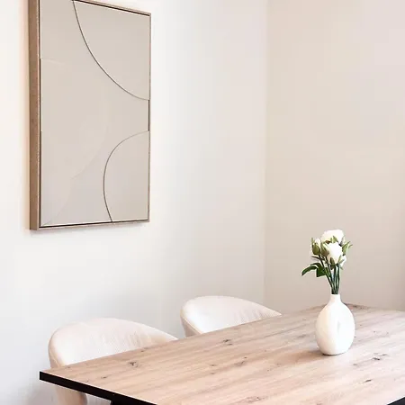 Aura Living 20 Vienna