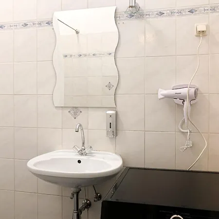 Prime Location Chic Apt, Near Akh Hospital Vídeň