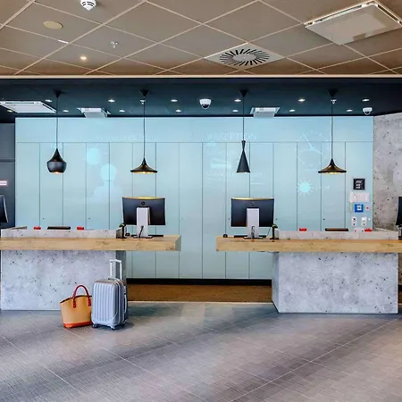 Ibis Hauptbahnhof 3*