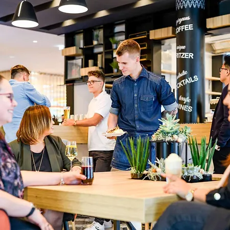 Novotel Hauptbahnhof 4*