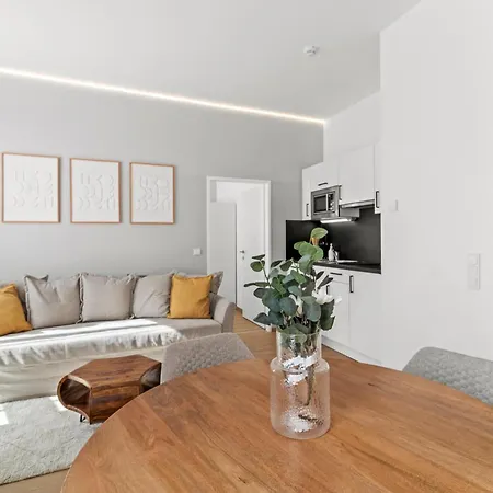 4 Min To Metro I 12 Min To Inner I Wifi Apartament Viena