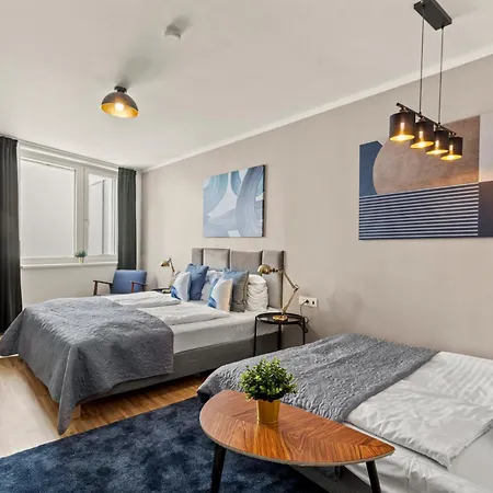 At Station I 3 Minutes To Shopping Street I High Speed Wifi Apartmán