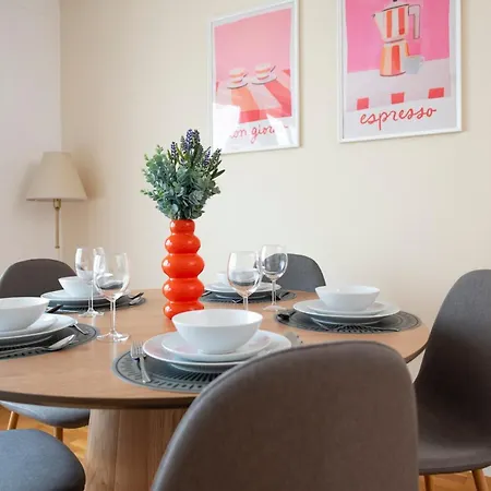 Modern Near Center - Rooftop Terrace * Vienna