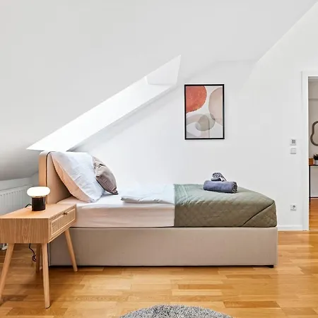 Modern Near Center - Rooftop Terrace Apartment