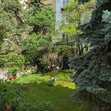 Gartenausblick - Near Metro Station Apartmán *