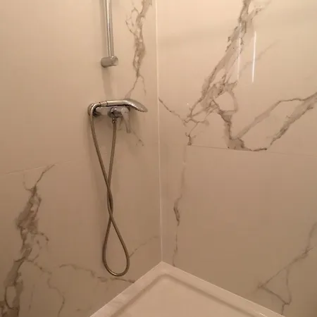Diamond Apartment