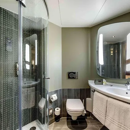 Hotel Ibis Hauptbahnhof 3*