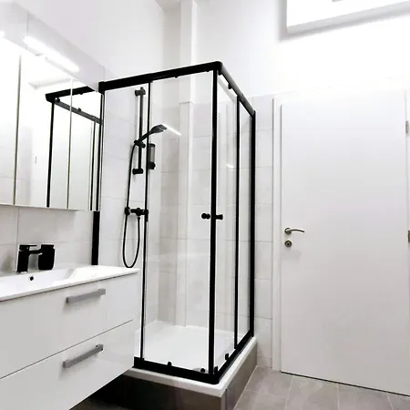 Moderne Mit Klima, Perfekter Anbindung Ins Zentrum Und Kostenlose Parkplaetze! Apartmán *