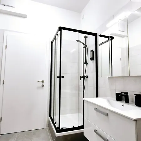 Moderne Mit Klima, Perfekter Anbindung Ins Zentrum Und Kostenlose Parkplaetze! Vídeň