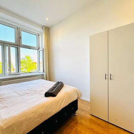 Spacious 3br Shared Near Kaufpark Alterlaa