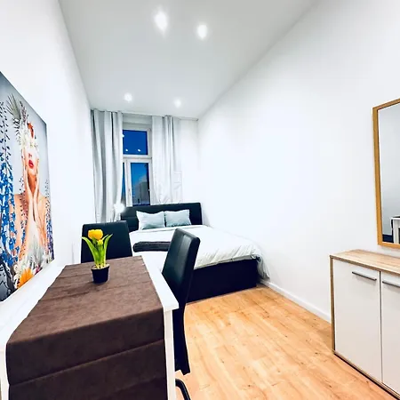 Lovely 4br Near Kaufpark Alterlaa * Viena