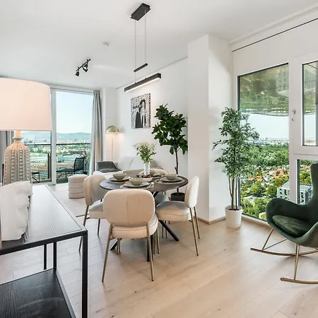 Sky9 District 3 Apartamento