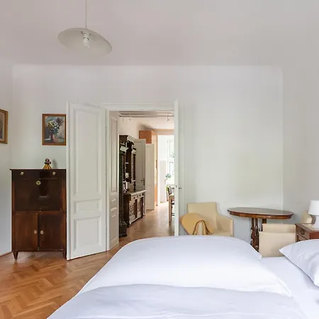 Dornroeschenschlaf Am Stadtrand Mit Anbindung Ans Zentrum - 30 Minuten