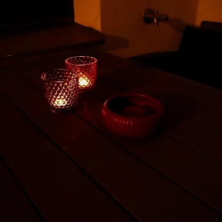Modernes Pool Und Beamer, Naehe U3