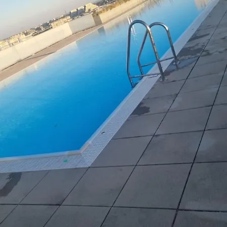 Apartment Modernes Pool Und Beamer, Naehe U3 Vienna