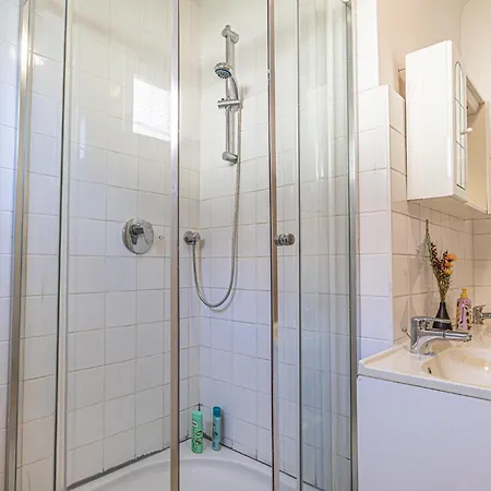 Apartment Comfy 3br With Garden, Up To 10 People Vienna