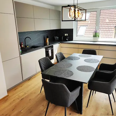 Roksoxhome Exklusives In Vienna