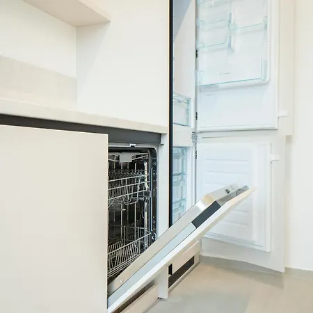 Chic 180m 3br Near Parliament, Self Check-in 아파트 *