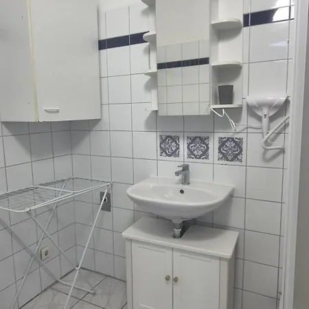 Spacious & 2br Ideal For Long Apartmán