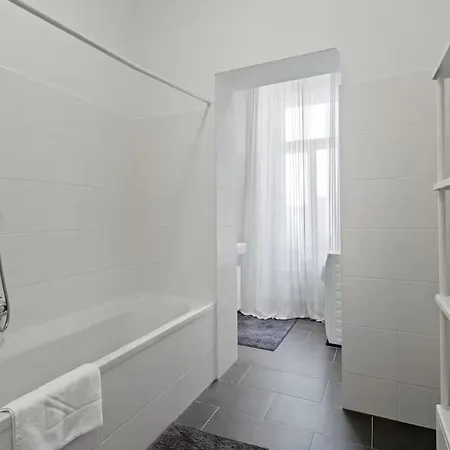 Close To Shopping Street I 2 Minutes To Naschmarkt Apartament *