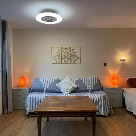 Sunny Citycenter Near Main Shopping Street Apartmán *