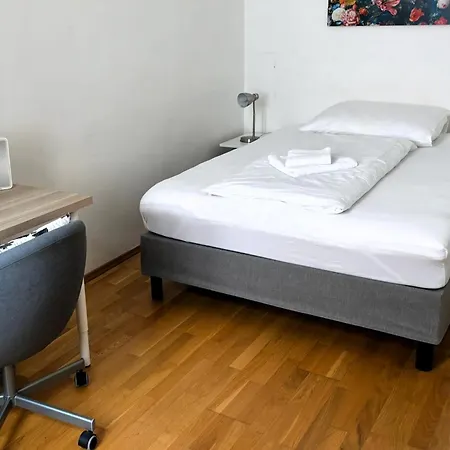 Helle In Brigittenau Apartament *