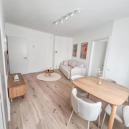 Apartment Luvi *