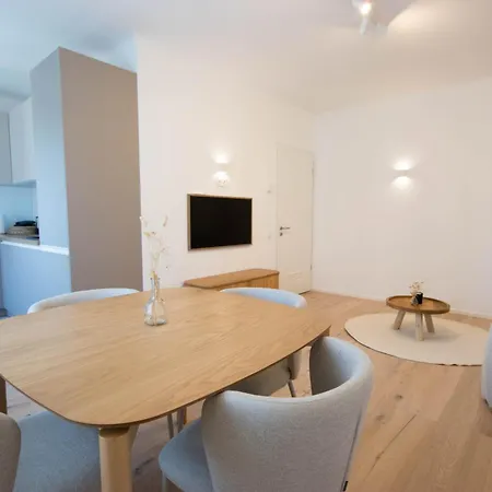 Apartment Luvi *