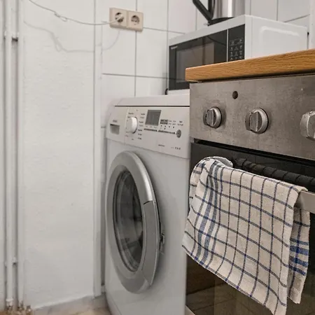 Comfy 2br Near Downtown For Longstays Apartmán *