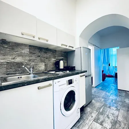 Lovely 2br Next To Akh * Vienna