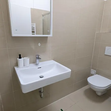 Apartament Spacious In A Lively Area Wiedeń