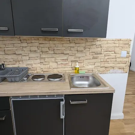 Spacious In A Lively Area *