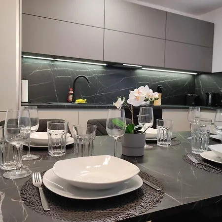 Roksoxhome Exklusives In Vienna