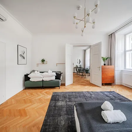 Apartmán Franz By Home1 *