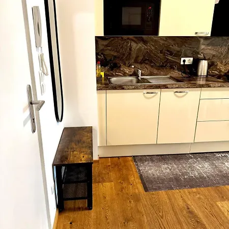 Cozy 2br In Floridsdorf Area *