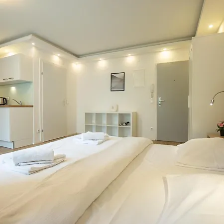Comfort With Queen-size Bed, Self Check-in Διαμέρισμα *