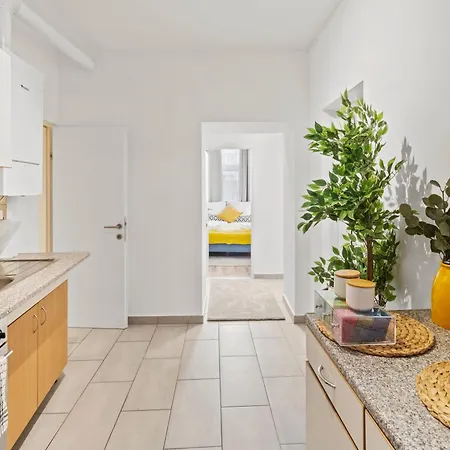 Close To U3 Metro I 15 Minutes To Shopping Street Vienna